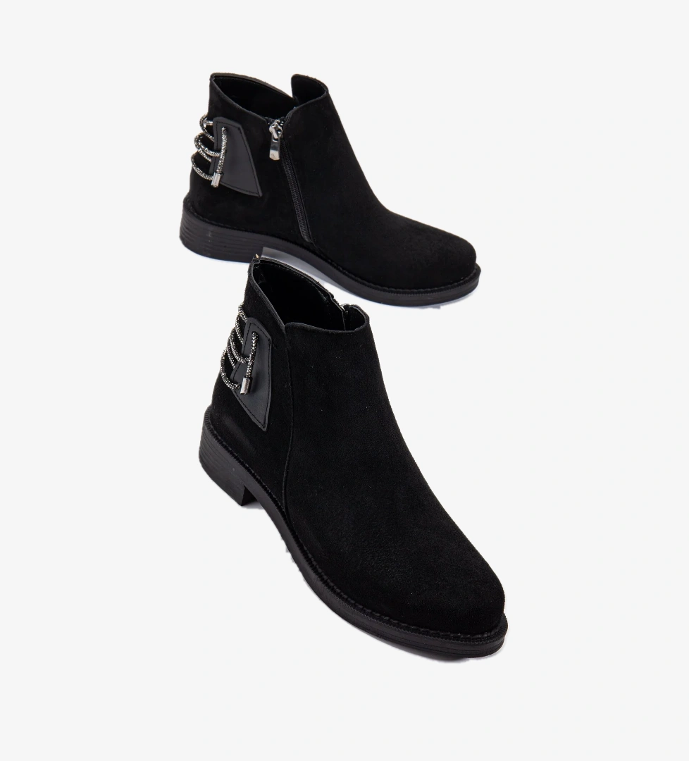 Kadın Siyah Süet Termo Taban Arkası Taşlı İp Geçişli Fermuarlı Kısa Topuklu Bot