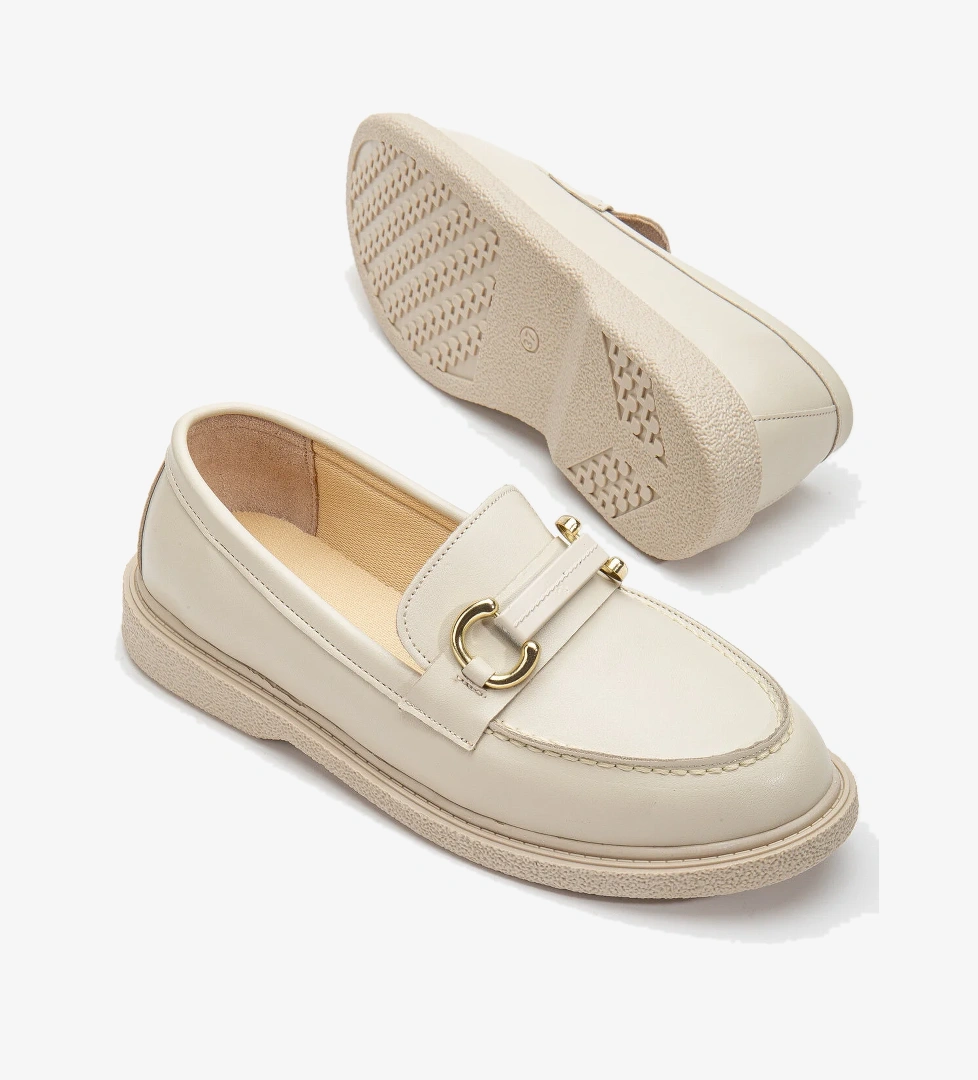 Kadın Ten Cilt Rahat Kalıp Önü Tokalı Günlük Loafer