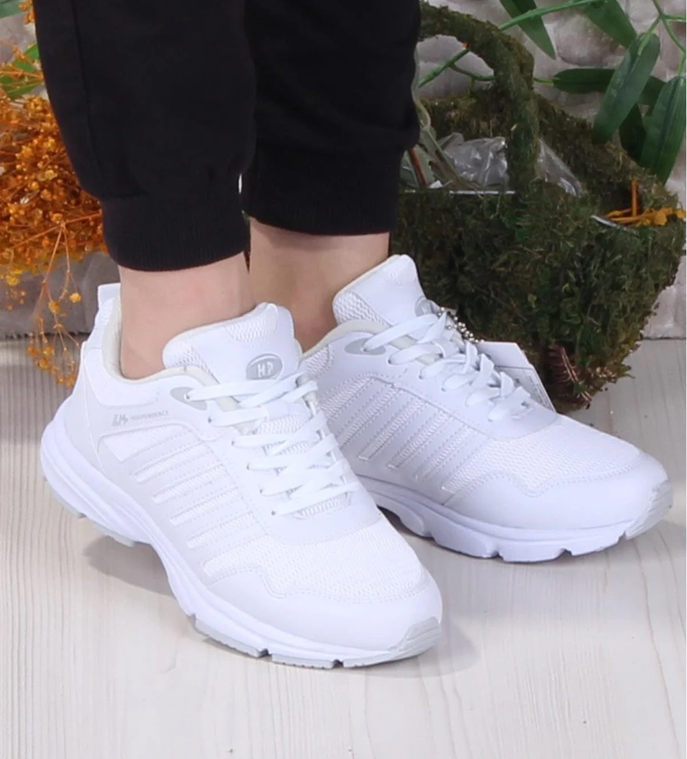 M.p Luther Rahat Hafif Orijinal Ürün Kadın Spor Ayakkabı model görseli