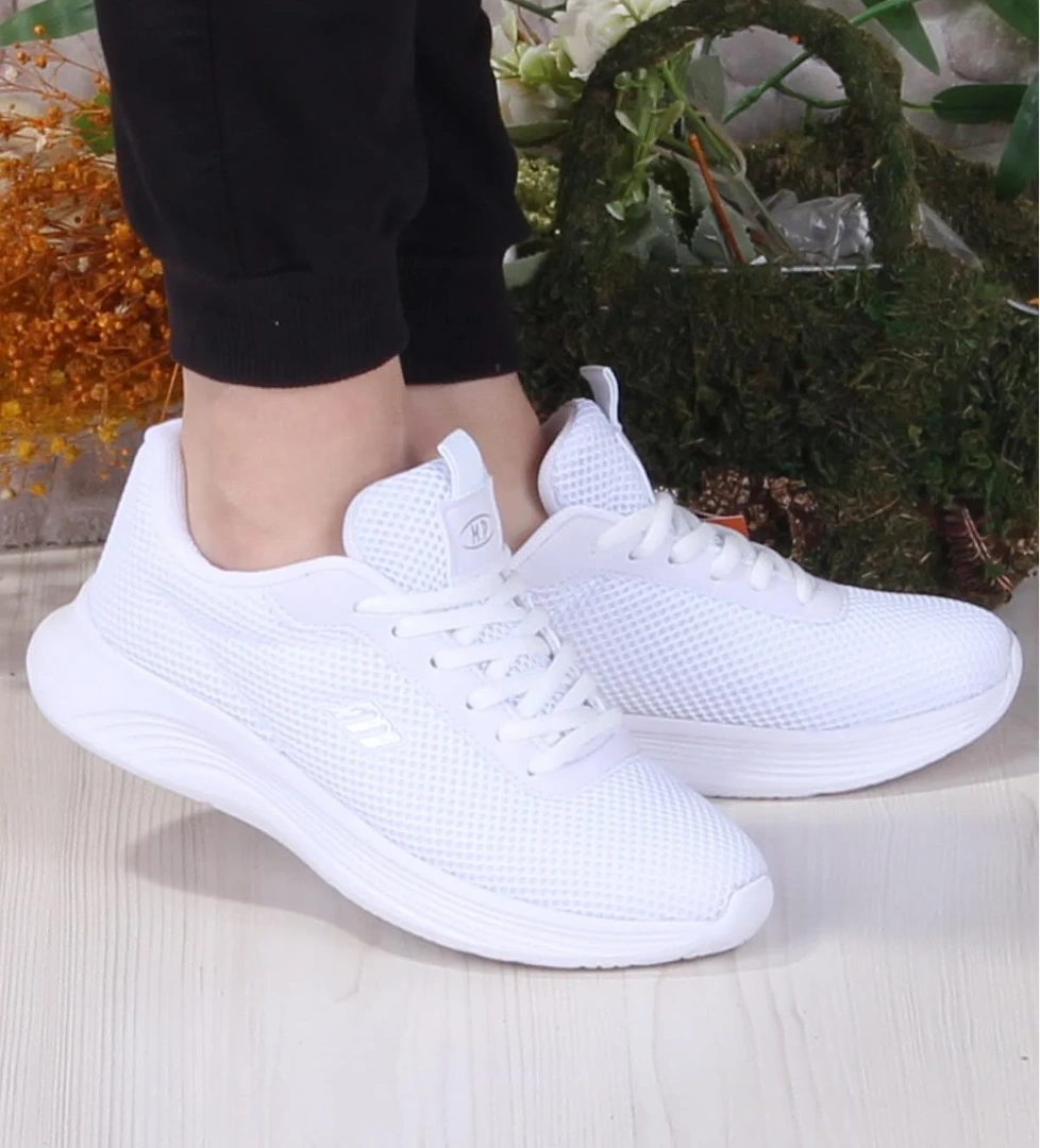 M.p Luke Rahat Hafif Orijinal Ürün Kadın Spor Ayakkabı model görseli