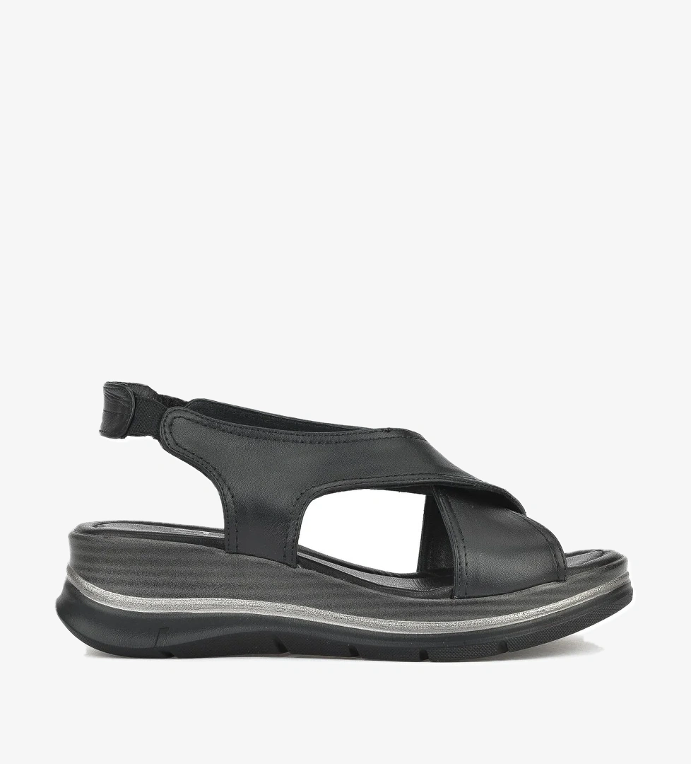 Kadın Hakiki Deri Dolgu Topuk Sandalet 1511020Z2562 Siyah