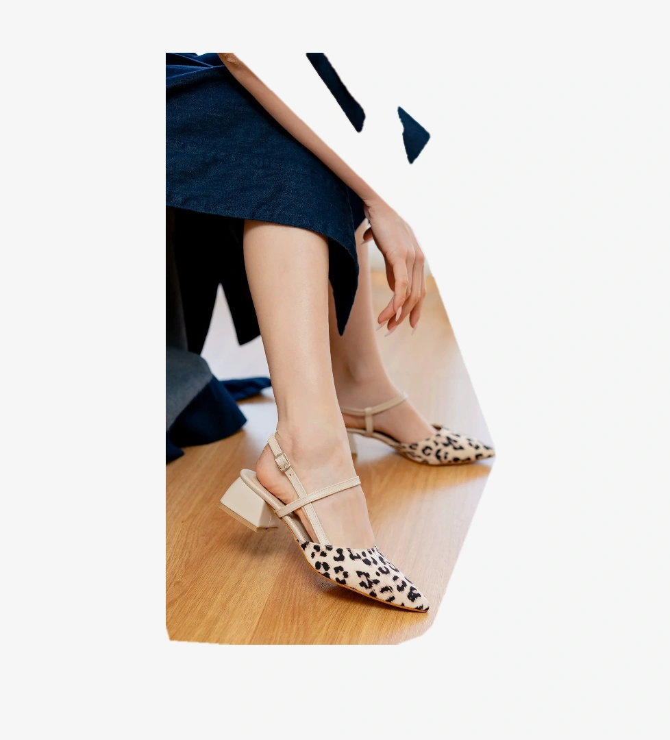 Divolya Elsa Leopar Bileğe Dolamalı (4 Cm Topuk Boyu ) Sivri Burun Topuklu Babet Ayakkabı model görseli