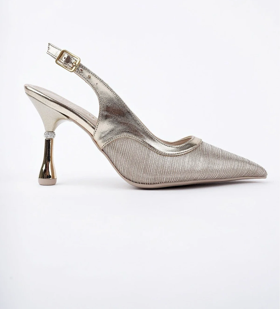 ARYNA Sivri Burun Arkası Açık Günlük Klasik Kadın Topuklu Ayakkabı