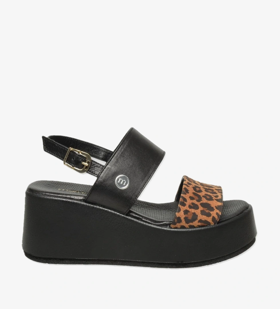 Mammamia D25Ys-2945Z Günlük Dolgu Topuklu Kadın Sandalet model görseli