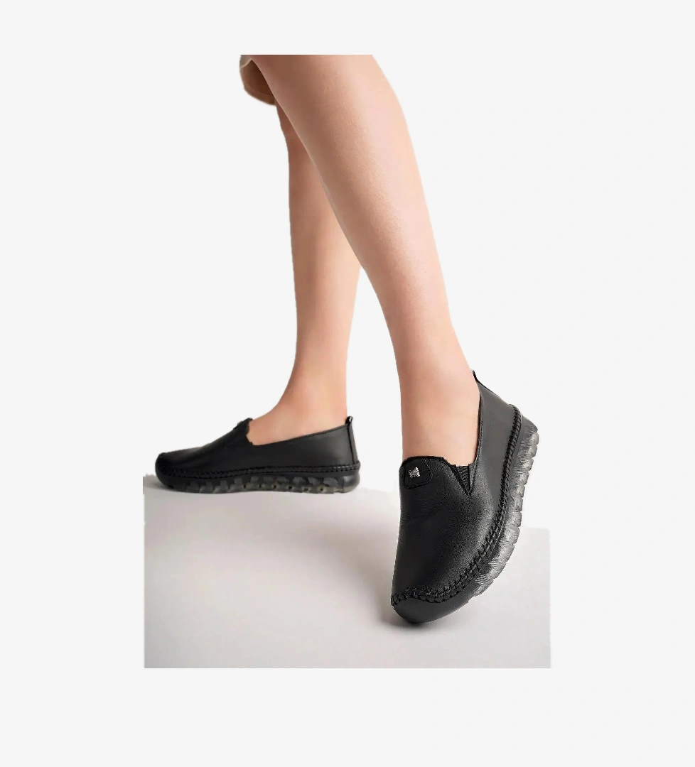 Castle Black 22388 Kadın Günlük Hakiki Deri Ortopedik Ayakkabı model görseli