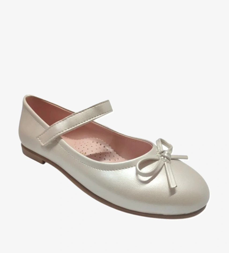 İremsu Deri Fiyonklu Çırt Bantlı Kız Çocuk Babet 26-30 model görseli