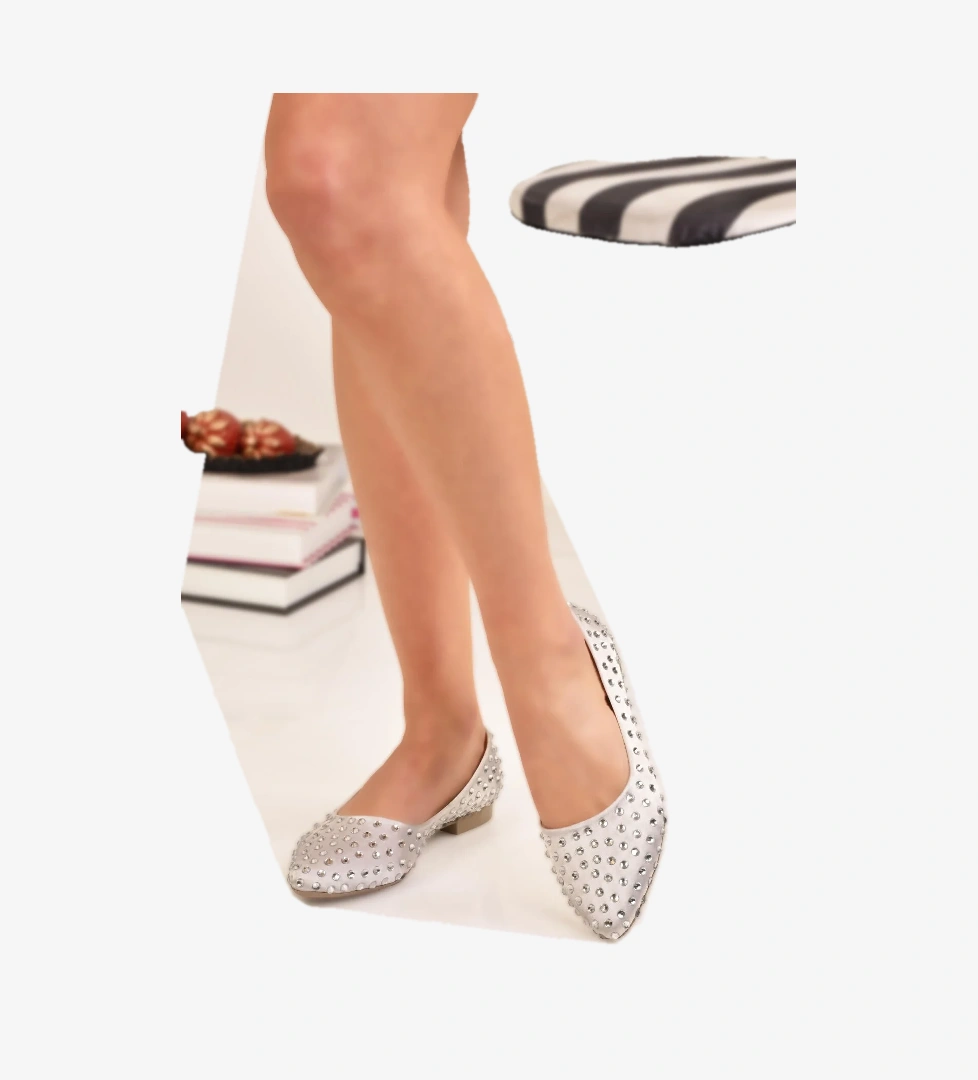 Odesa Ayakkabı Odesa Ayakkabı Gri Kadın Günlük Ayakkabı Esnek Rahat Taban Taşlı Babet Flo'da! Gri - 1. görsel