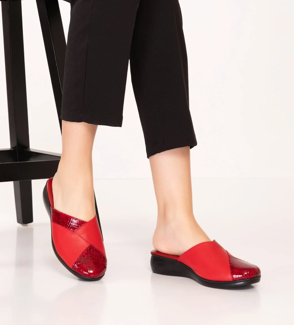 Gondol Hakiki Deri Ev Terliği özl.450