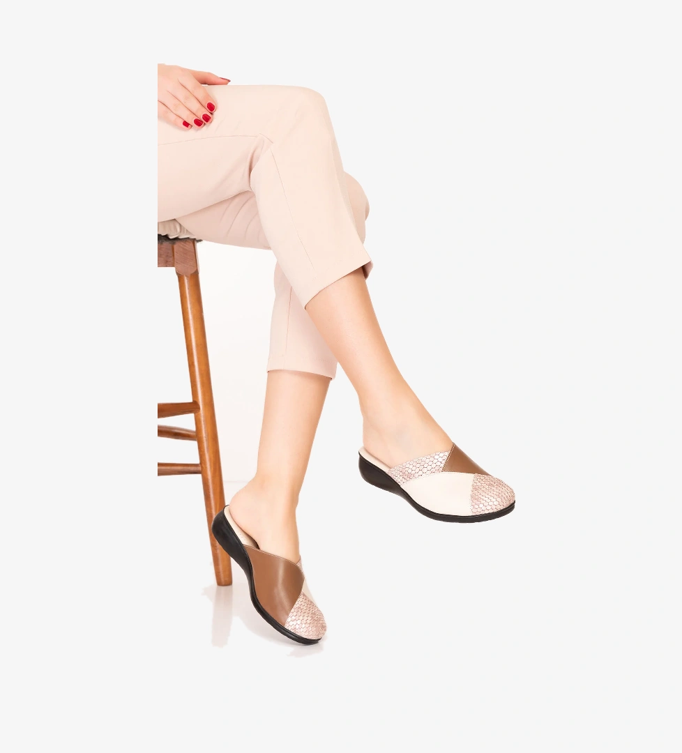 Gondol Hakiki Deri Ev Terliği özl.450