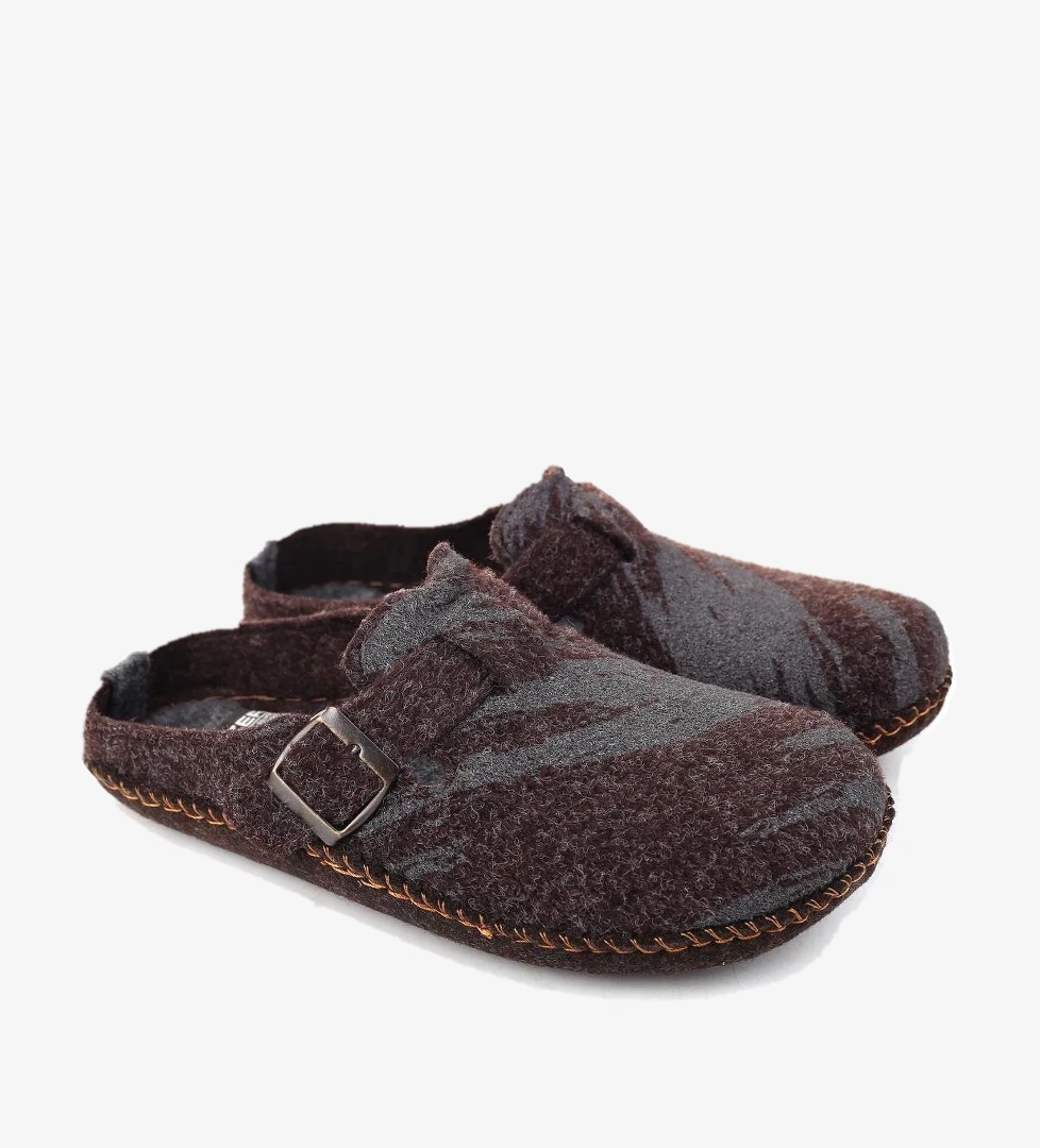 Gezer 15405 Erkek Keçe Sessiz Kaymaz Hafif Taban Ev Misafir Terliği model görseli