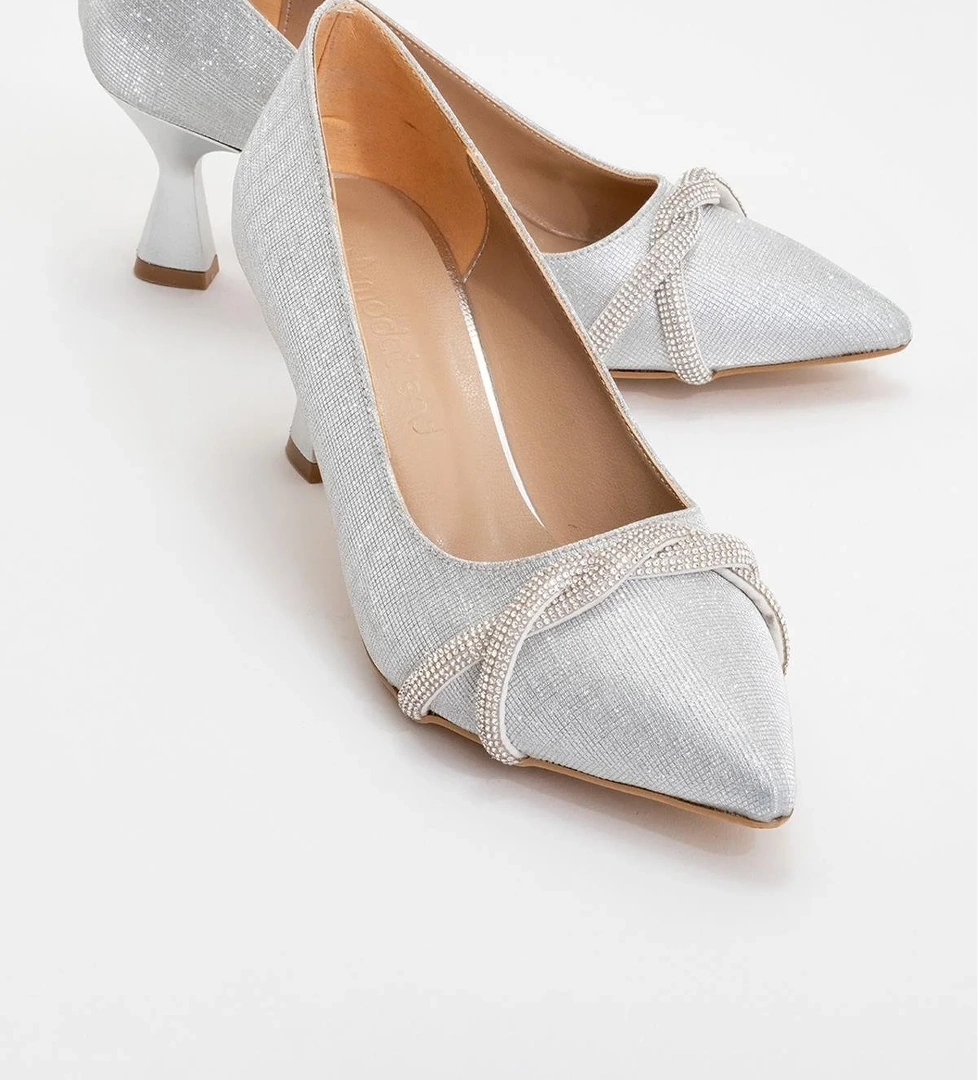 Çapraz Taşlı Kadın Stiletto Ayakkabı GÜMÜŞ SİM - Görsel 1
