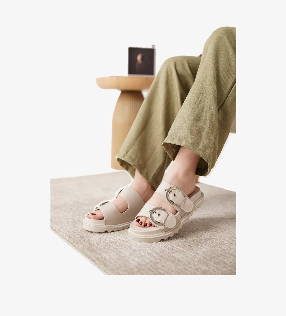 D0793 Günlük Ortopedik Çift Toka Konforlu Terlik