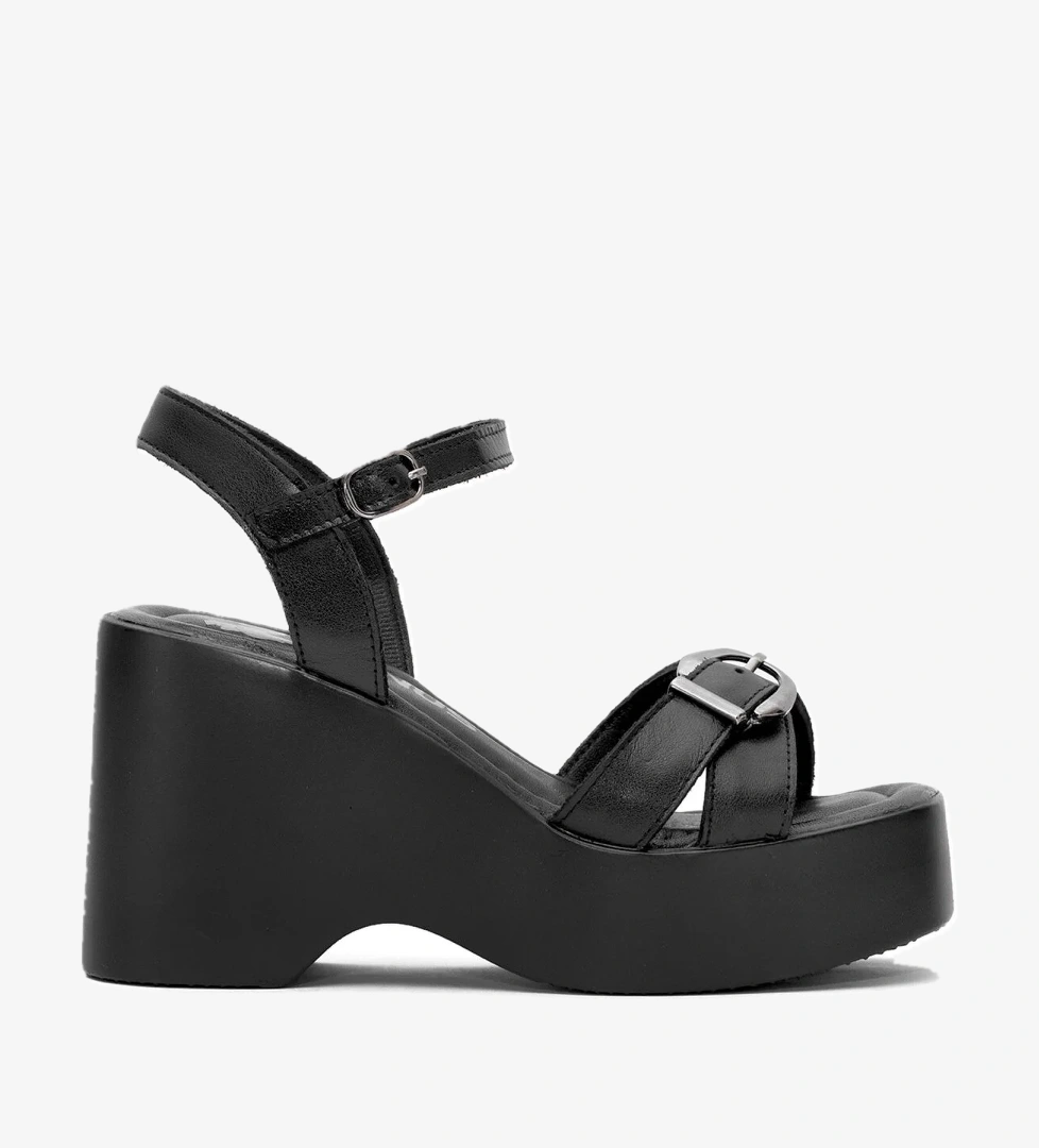 2311531Y Kadın Hakiki Deri Dolgu Topuk Sandalet Siyah