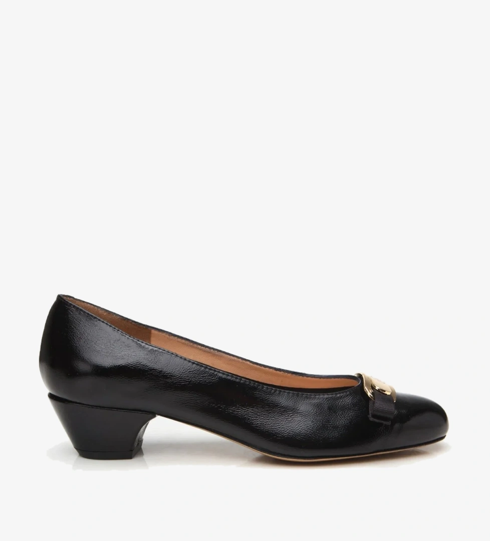 Hotiç Kadın Rugan Deri Siyah Kalın Topuklu Ayakkabı model görseli