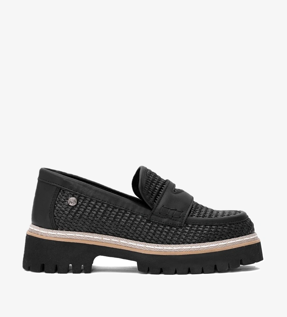 D25YA-3660 Kadın Hakiki Deri Casual Ayakkabı Siyah