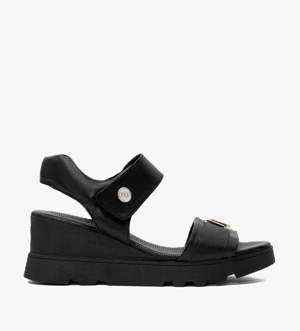 D25YS-2995 Kadın Hakiki Deri Dolgu Topuk Sandalet Siyah