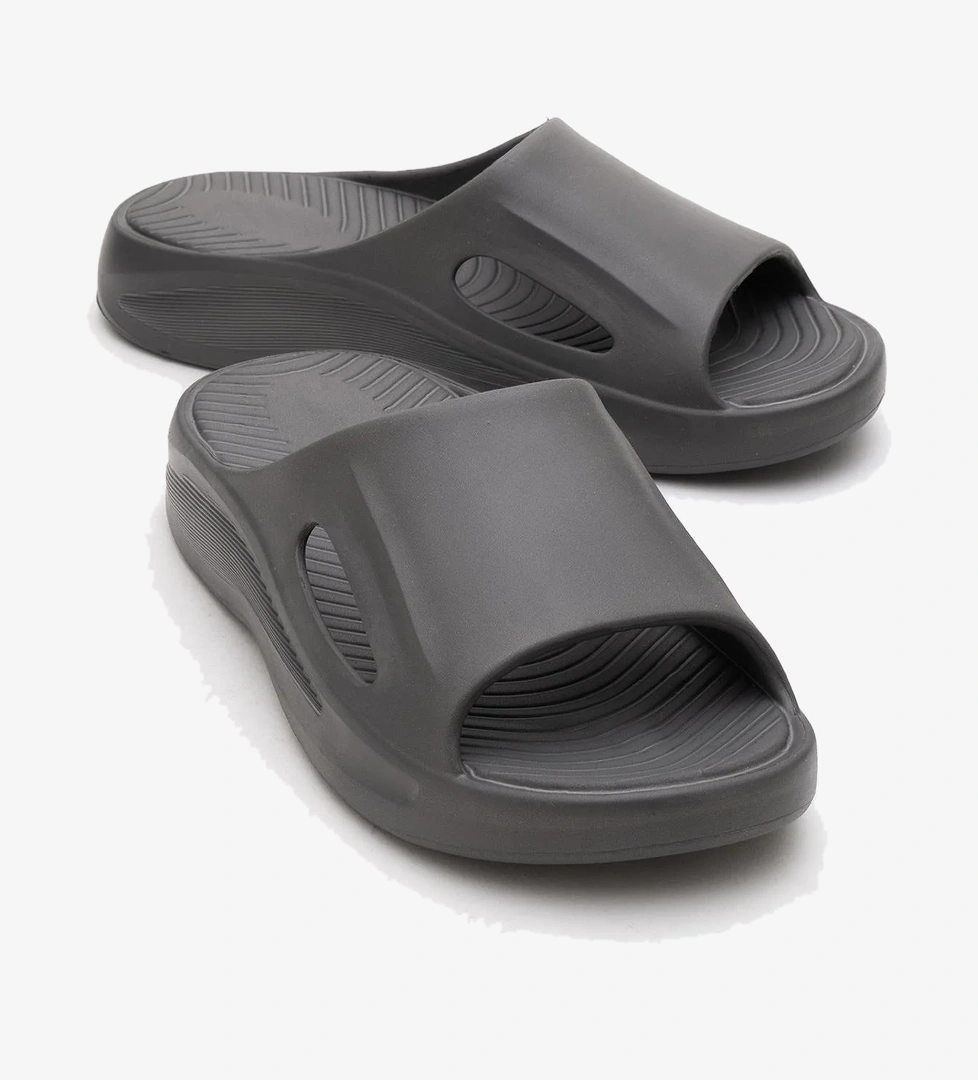 Ccway Erkek Terlik Si̇yah Antresi̇t model görseli