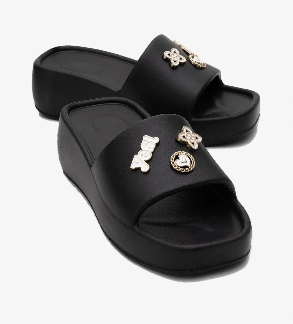 Kadın Aksesurarlı Terlik SİYAH