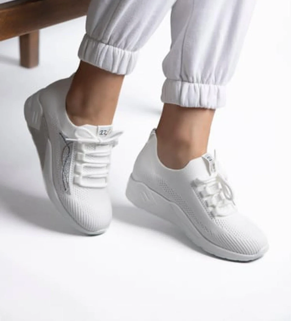 Guja 25Y301 Kadın Spor Ayakkabı model görseli