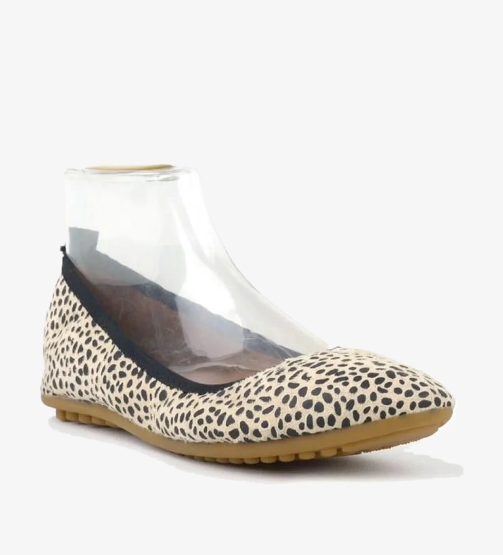 Moda Siyah Bej Katlanabilir Kadın Babet model görseli