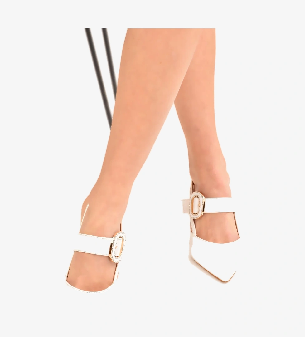 Toka Detaylı Kadın Günlük Klasik Topuklu Ayakkabı - Görsel 1