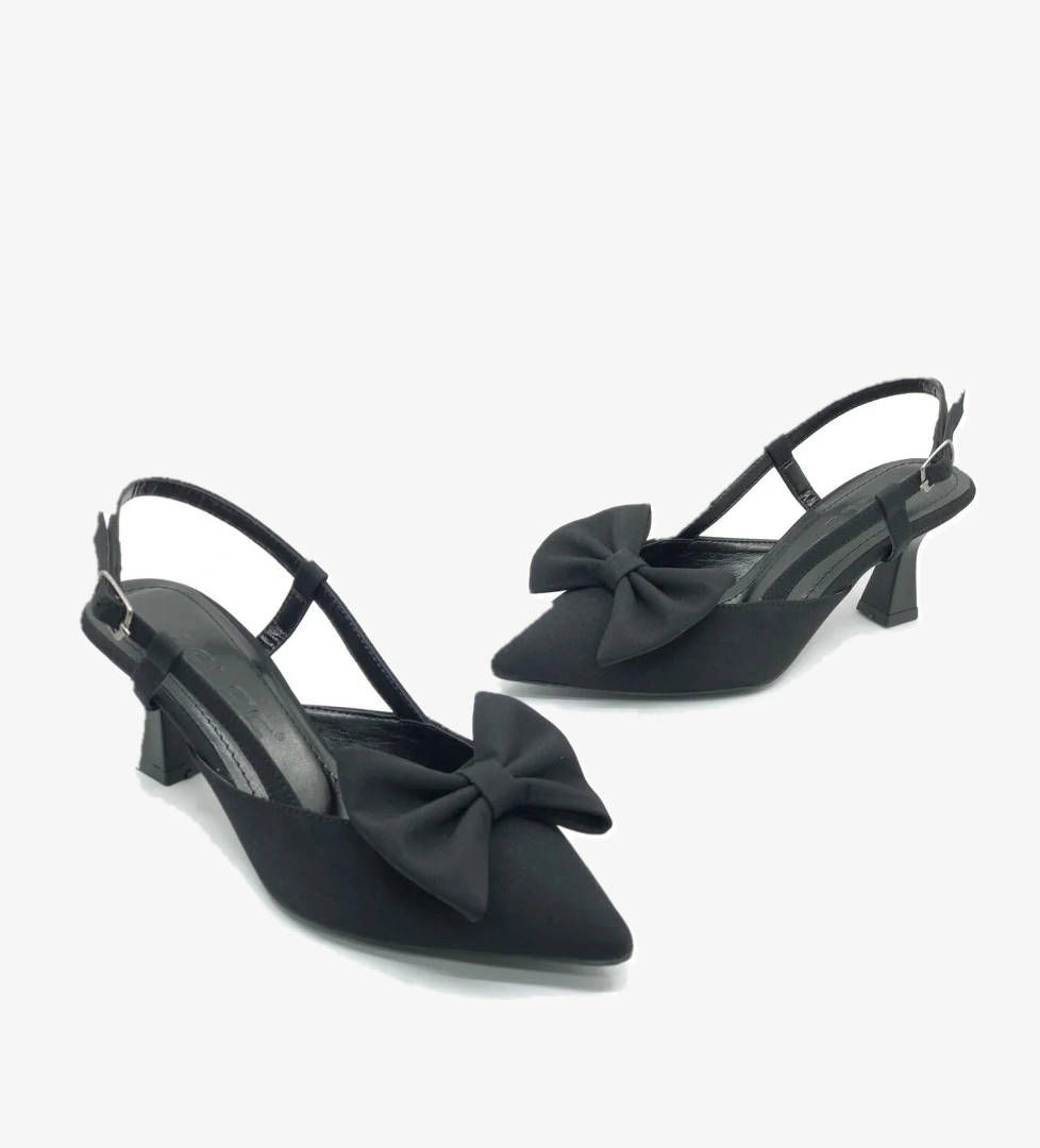 Kurdela Detaylı Arkası Açık Stiletto Kadın Topuklu Ayakkabı