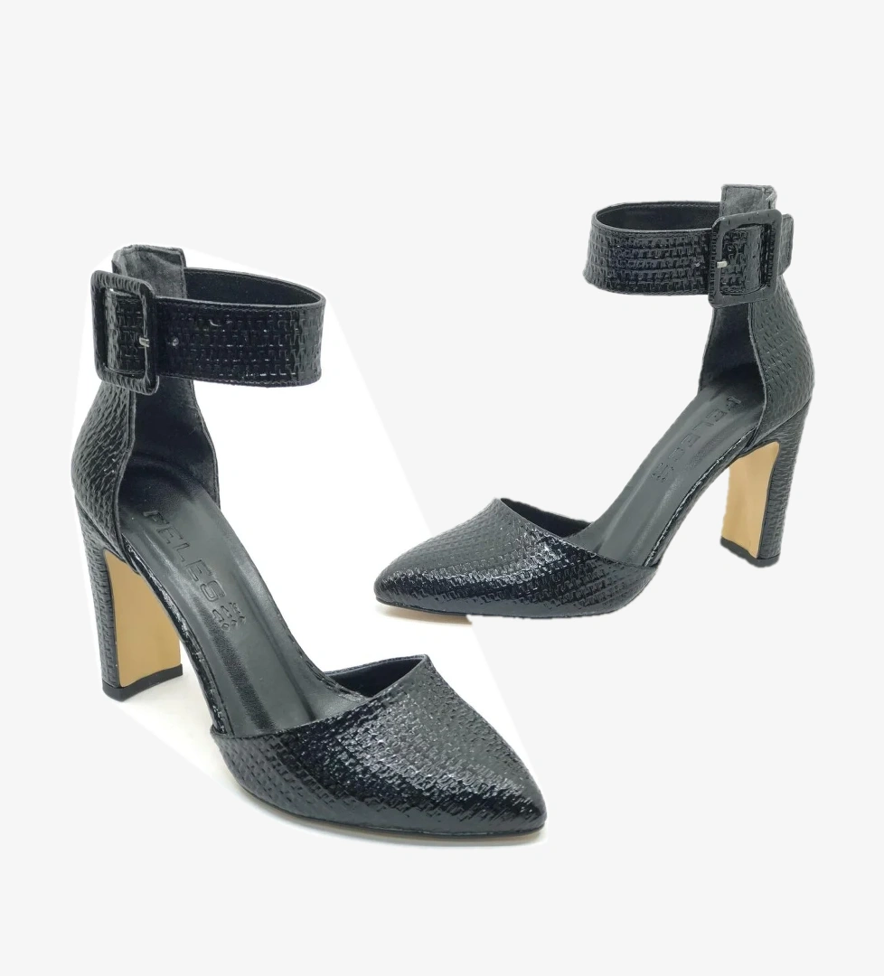Bilek Detaylı Stiletto Kadın Topuklu Ayakkabı
