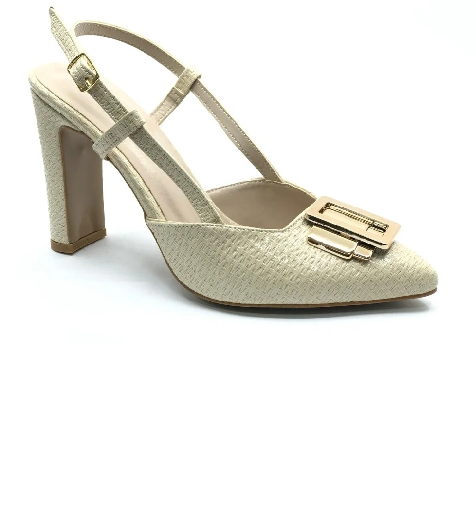 Toka Detaylı Kalın Ökçe Arkası Açık Stiletto Kadın Topuklu Ayakkabı