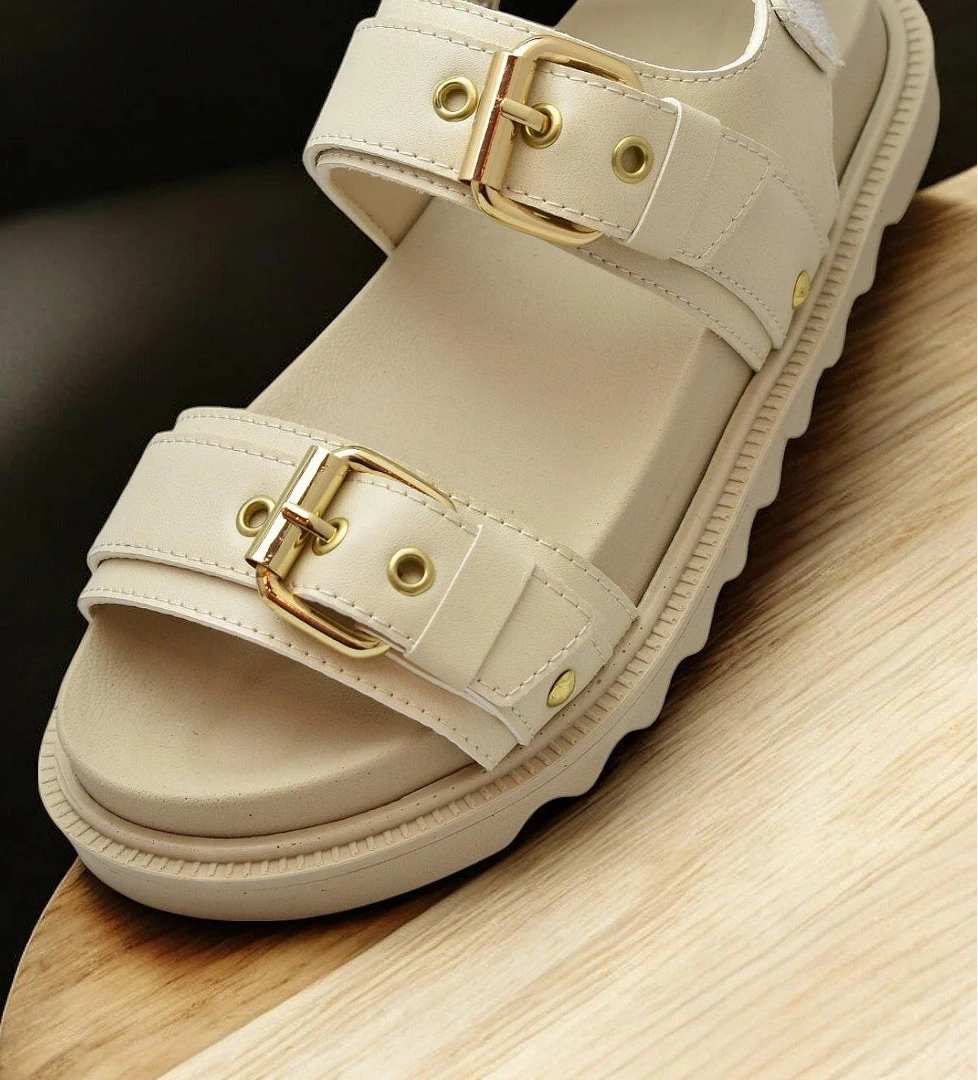 Ispartalılar 300l Ortopedik Taban Kadın Sandalet Günlük Kalın Terlik model görseli