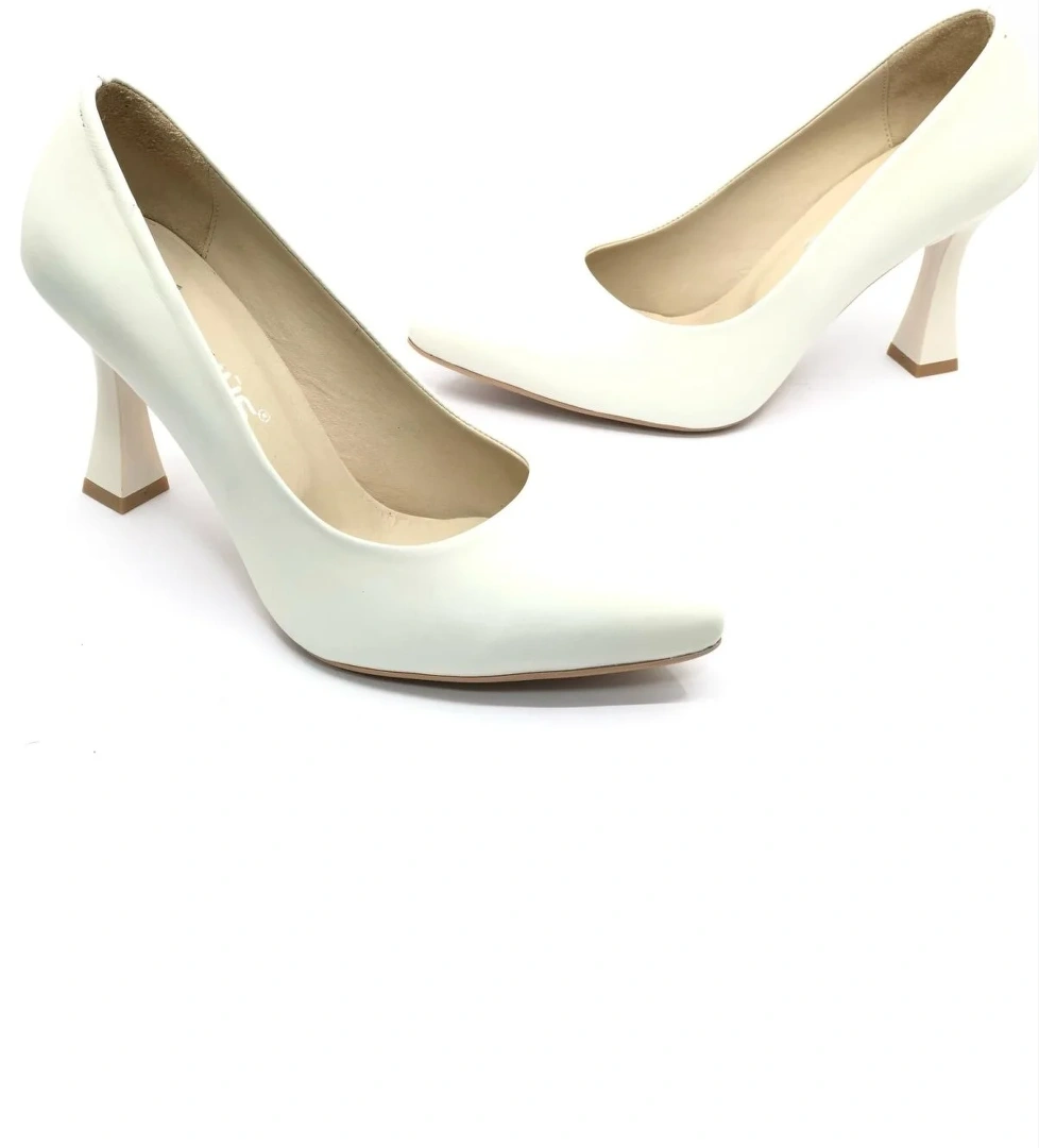 Venüs Sirius Hakiki Deri Kadeh Topuk Kadın Topuklu Ayakkabı Kadın Sitiletto model görseli