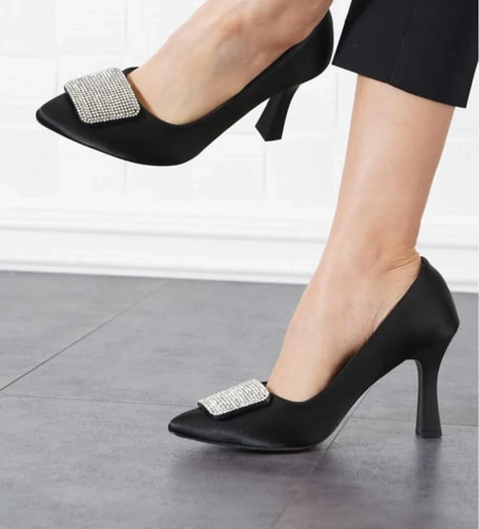 Toka Taş Detaylı Stiletto Kadın Topuklu Ayakkabı - Görsel 1