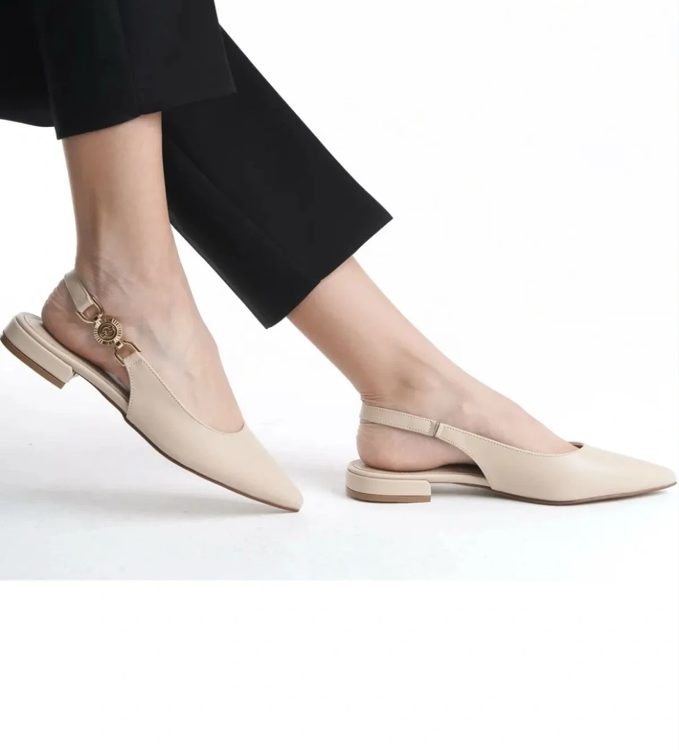 Feles Yan Toka Detaylı Arkası Açık Kadın Babet Ayakkabı model görseli