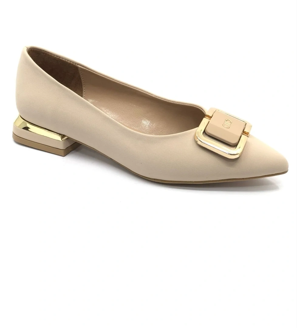 Feles Toka Detaylı Kadın Babet Ayakkabı model görseli