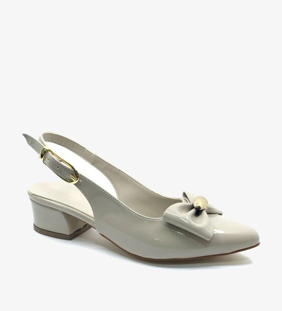 Arkası Açık Fiyonk Detaylı Klasik Kadın Topuklu Ayakkabı