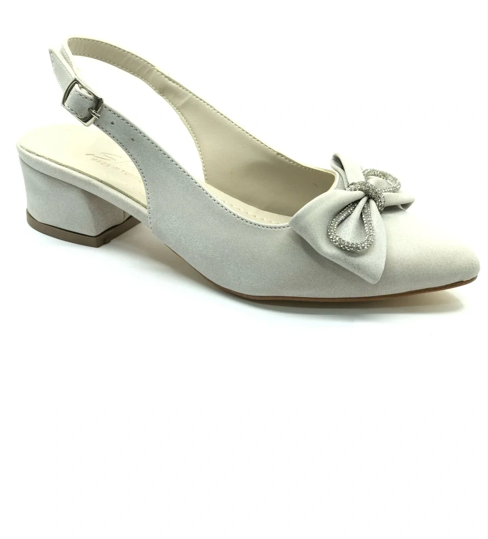 Mehtap Arkası Açık Fiyonk Taş Detaylı Klasik Kadın Topuklu Ayakkabı model görseli