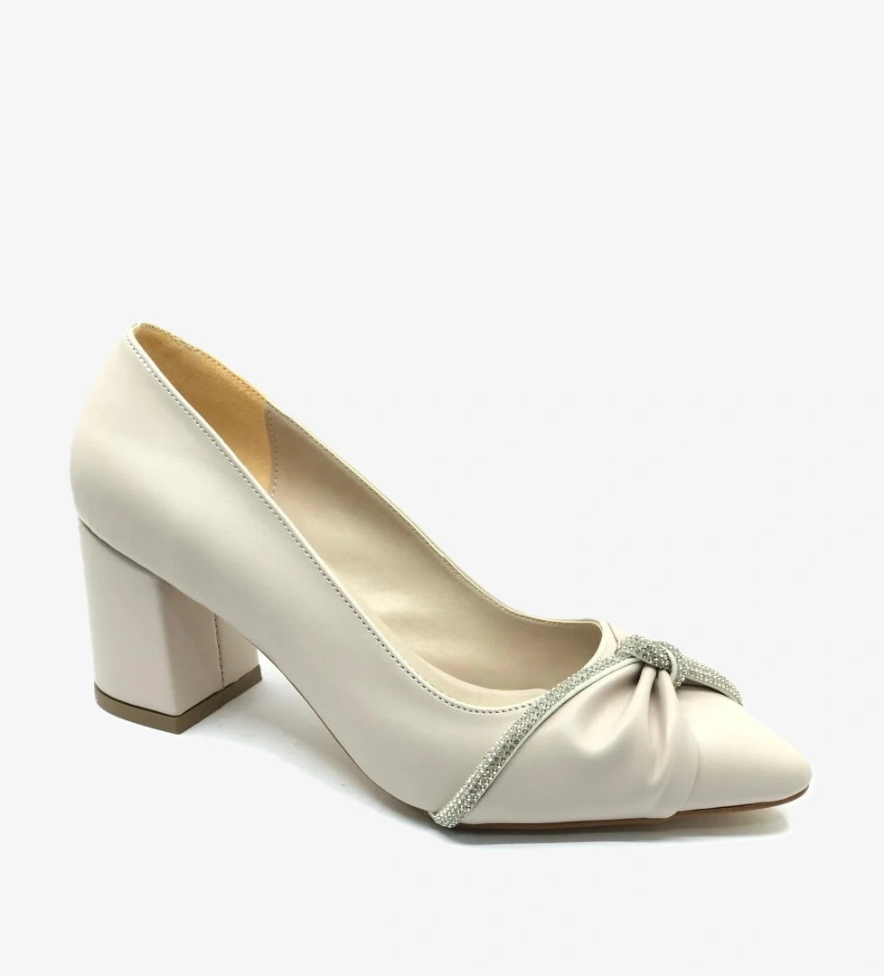 Düğüm Taş Detaylı 6 cm Topuklu Kadın Klasik Ayakkabı