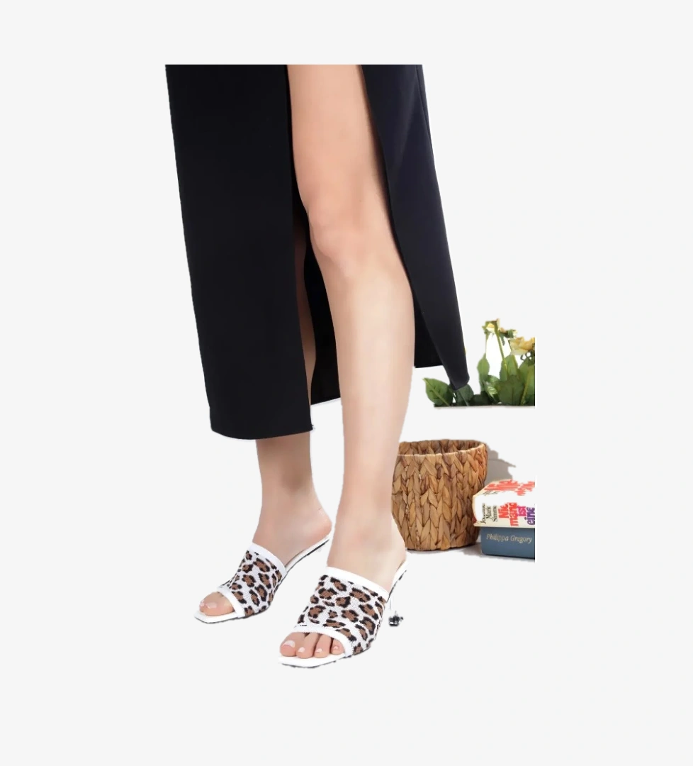 Seribo Triko Desenli Topuklu Kadın Terlik