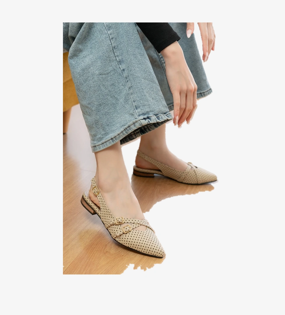 Divolya Pably Rugan ( 2 Cm Topuklu ) Sivri Burun Ayakkabı model görseli