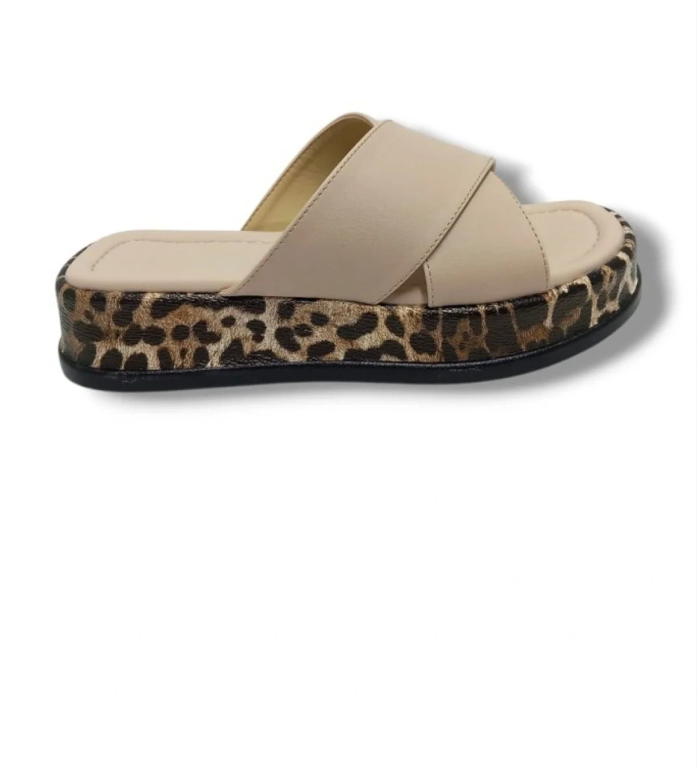 Efsun 3007-25 Deri Leopar Çapraz Bant Anatomik Kadın Terlik model görseli