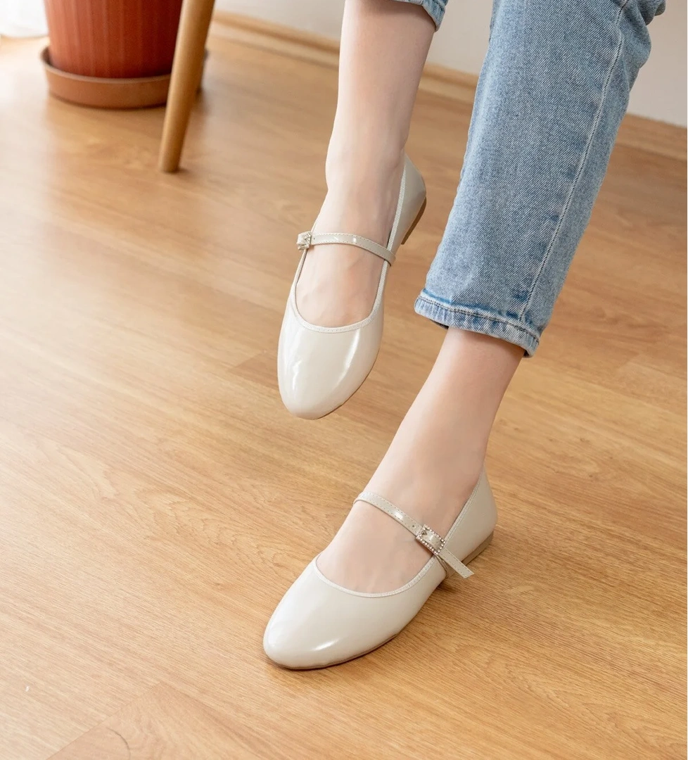 Armi Bej Rugan Taşlı Baretli ( 1 cm Topuklu ) Yuvarlık Burun Babet