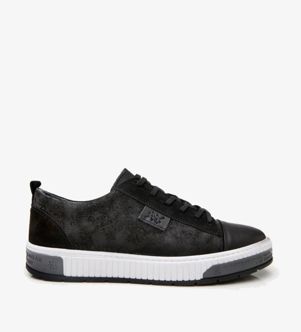 Erkek Deri Siyah Baskılı Spor Ayakkabı