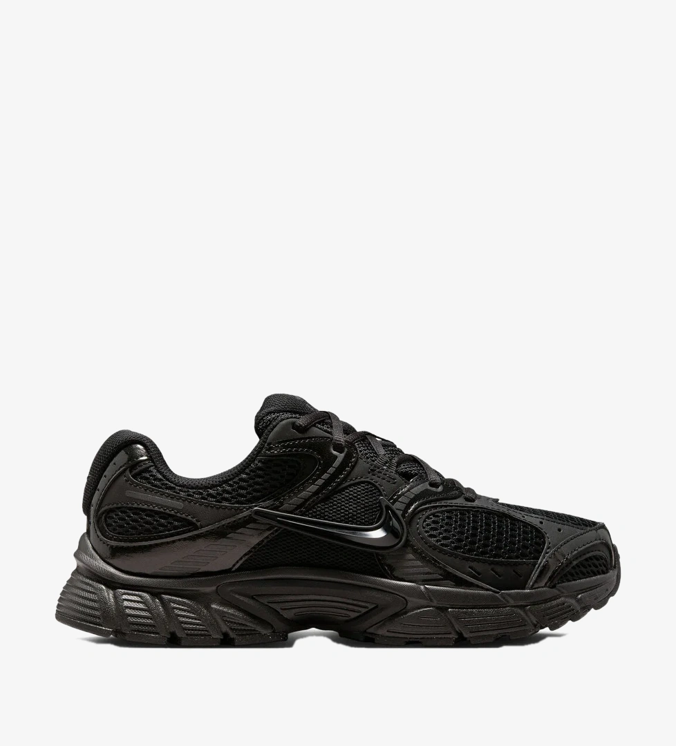 Nike W V5 RNR Siyah Kadın Koşu Ayakkabısı