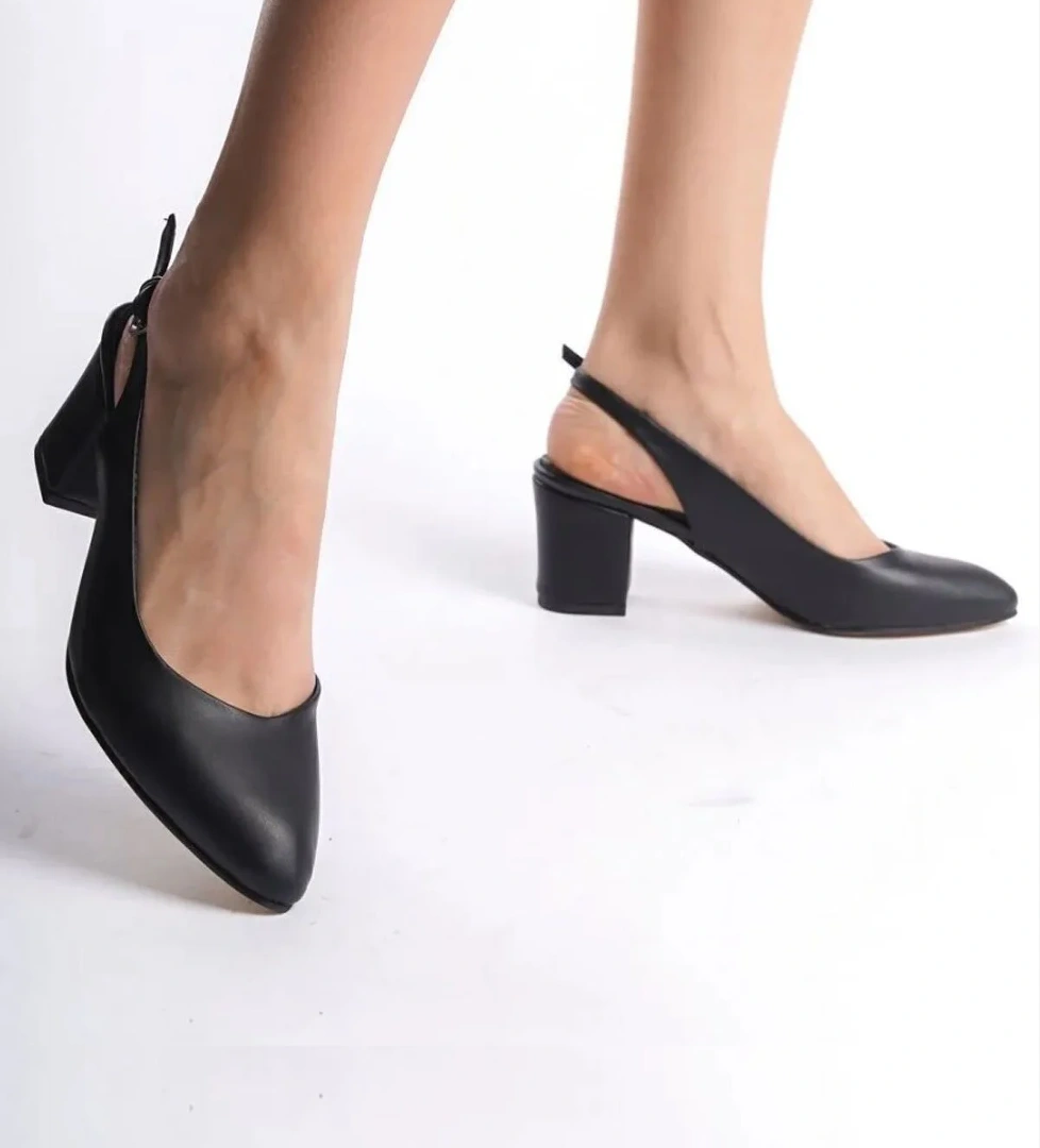 Kadın Günlük Klasik Topuklu Arkası Açık Tokalı 6 Cm Kalın Topuk Ayakkabı 4010-119-0001