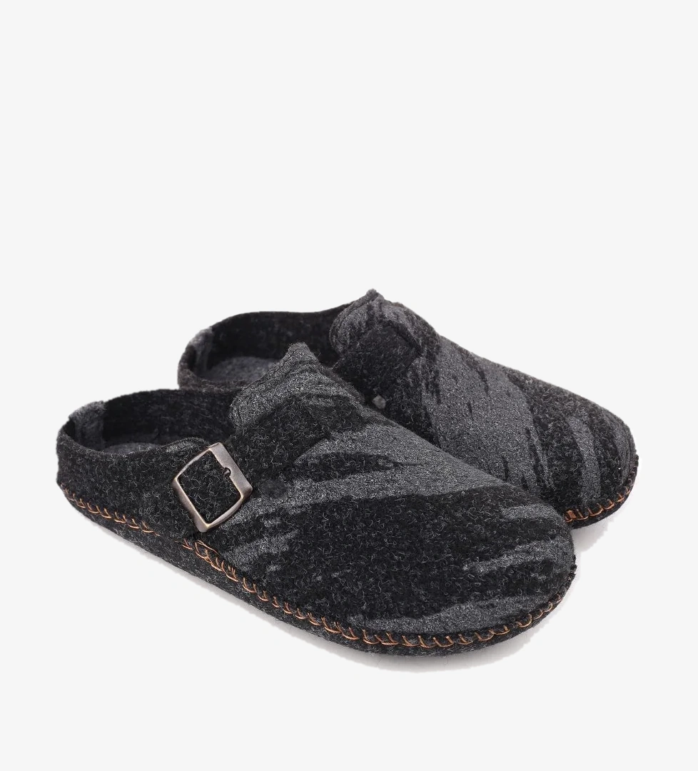 Gezer Gezer Siyah 15405 Erkek Keçe Sessiz Kaymaz Hafif Taban Ev Misafir Terliği Sandalet & Terlik | Flo Siyah - 1. görsel