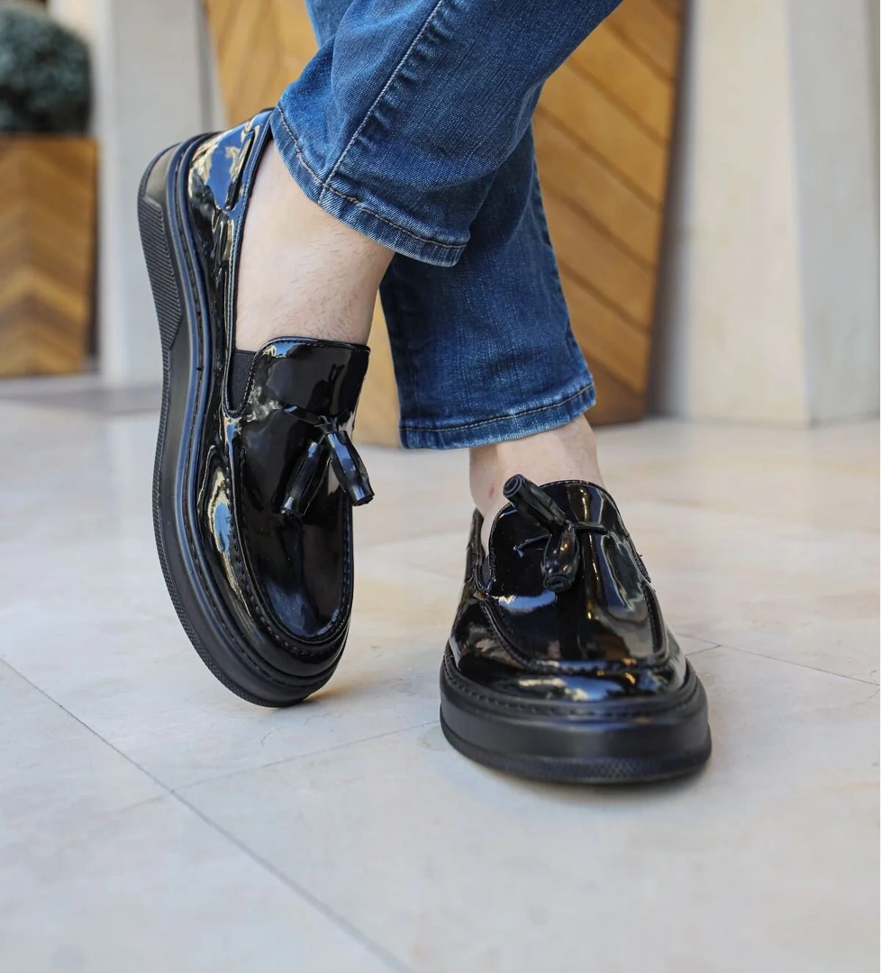 Pabucmarketi Püsküllü Loafer Erkek Ayakkabı Siyah model görseli