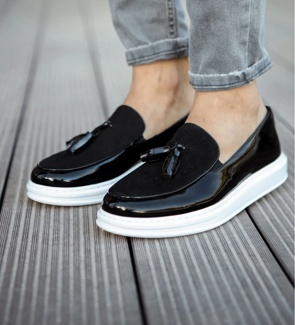 Pabucmarketi Püsküllü Erkek Günlük Ayakkabı Siyah model görseli