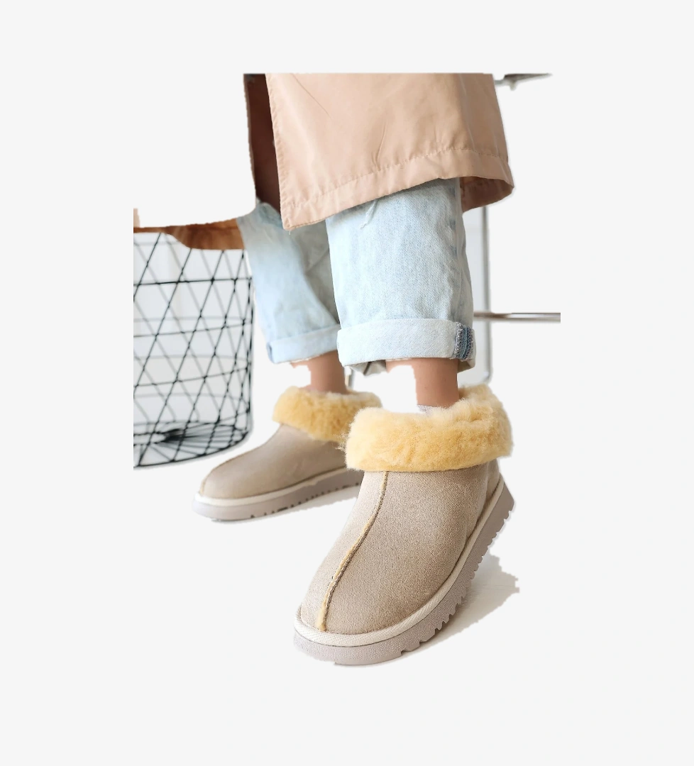 Bej Süet Kadın Bot