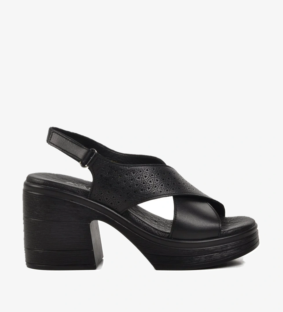 Aspor Siyah Kadın Topuklu Sandalet