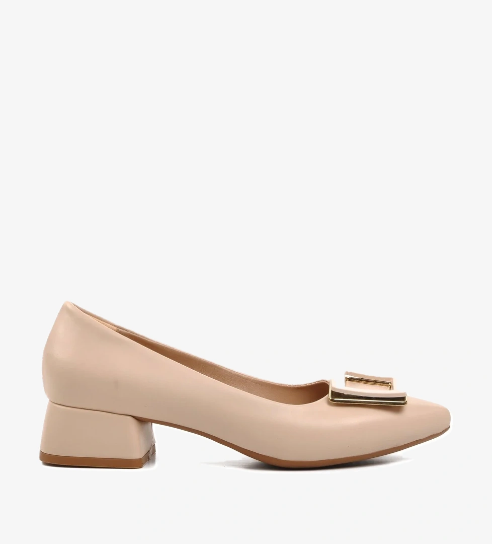 A Spor Aspor Bej Siyah Kadın Topuklu Ayakkabı model görseli