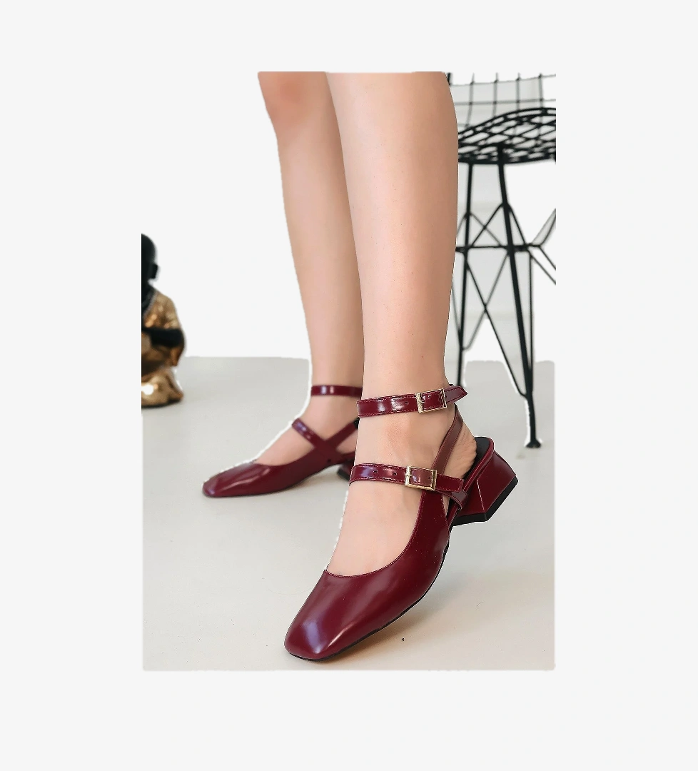 Pabucmarketi Mor Mürdüm Suni Deri Topuklu Kadın Ayakkabı model görseli